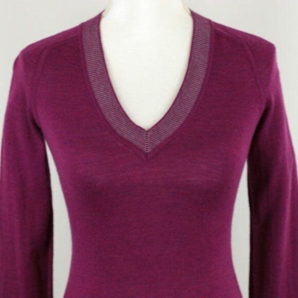 Rag & Bone Women's Extra Small Purple Gray Merino Wool V-Neck Tight Knit Sweater - Picture 2 of 8